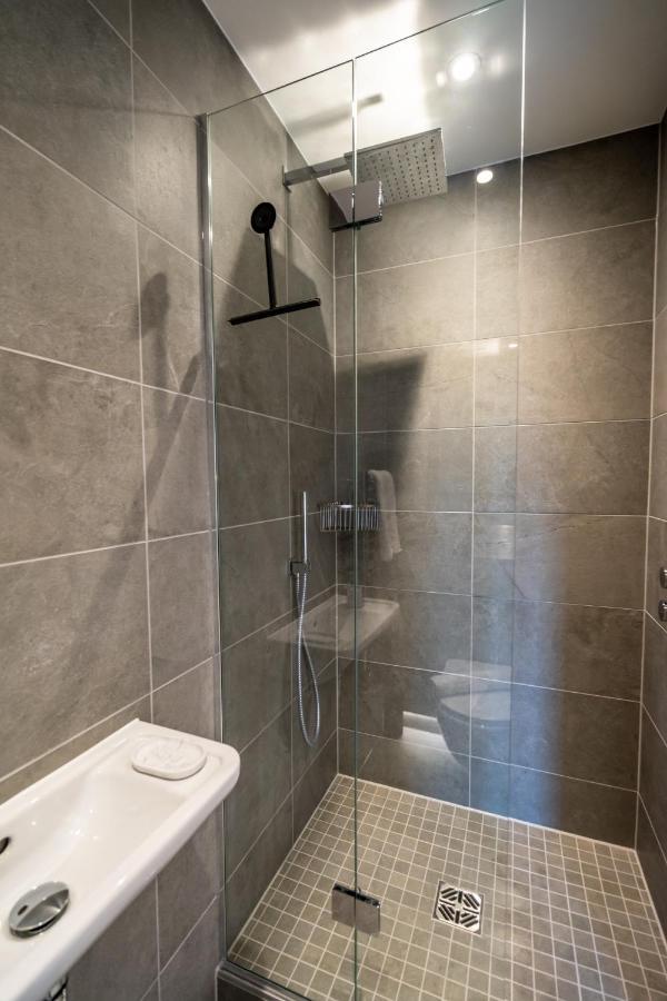 Appartamento Skyline @ Ryedale House York Esterno foto