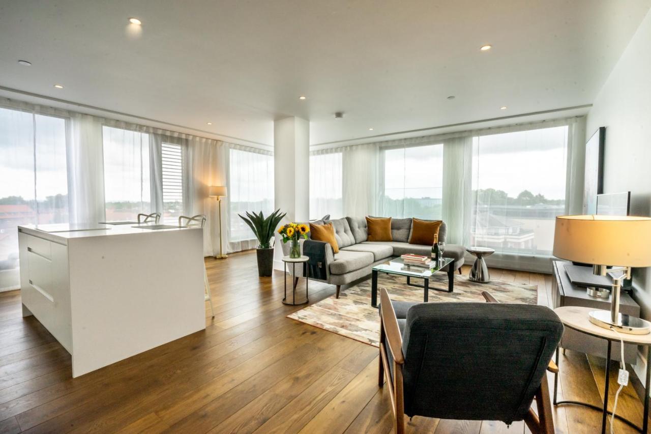 Appartamento Skyline @ Ryedale House York Esterno foto