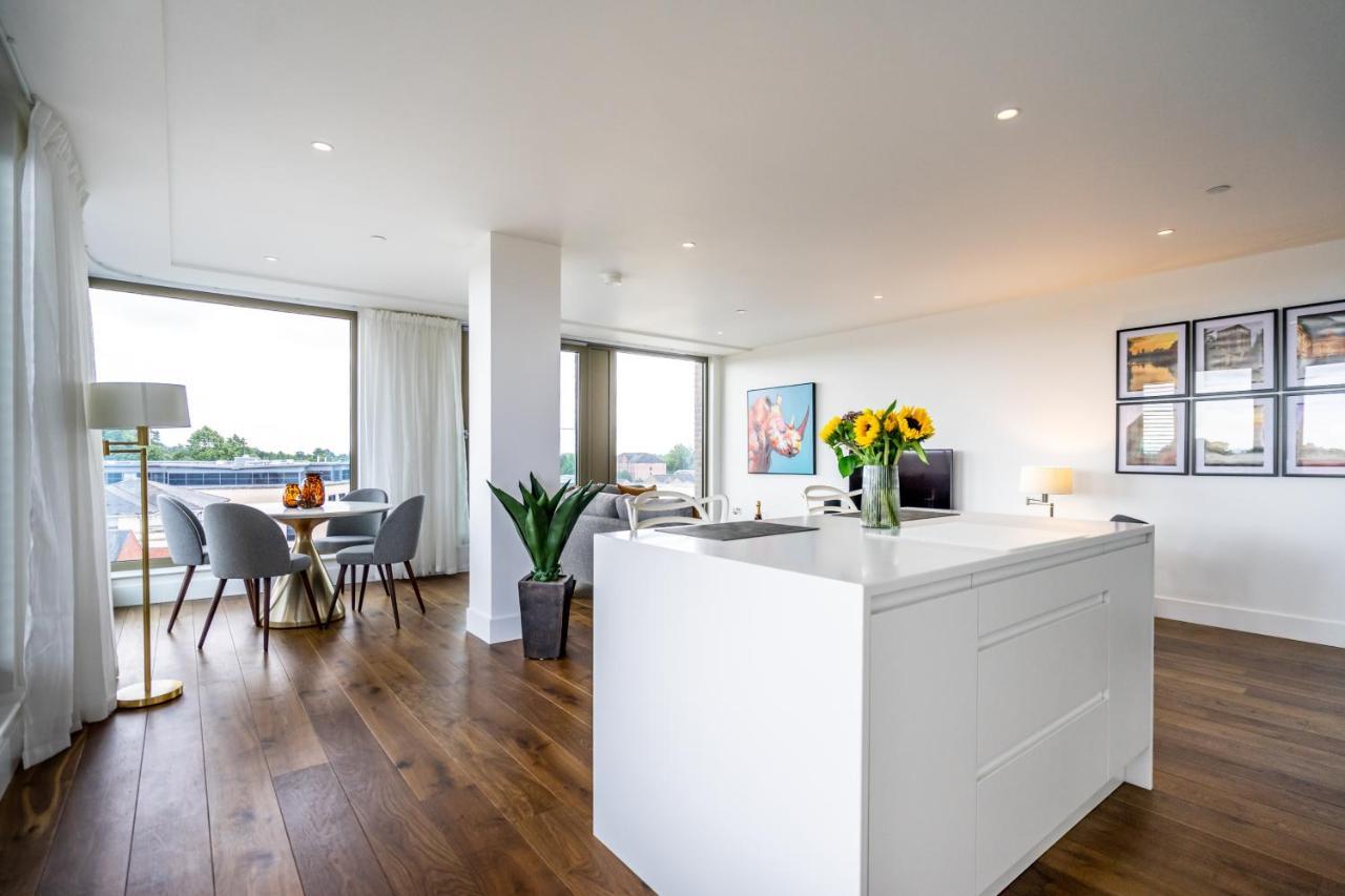 Appartamento Skyline @ Ryedale House York Esterno foto