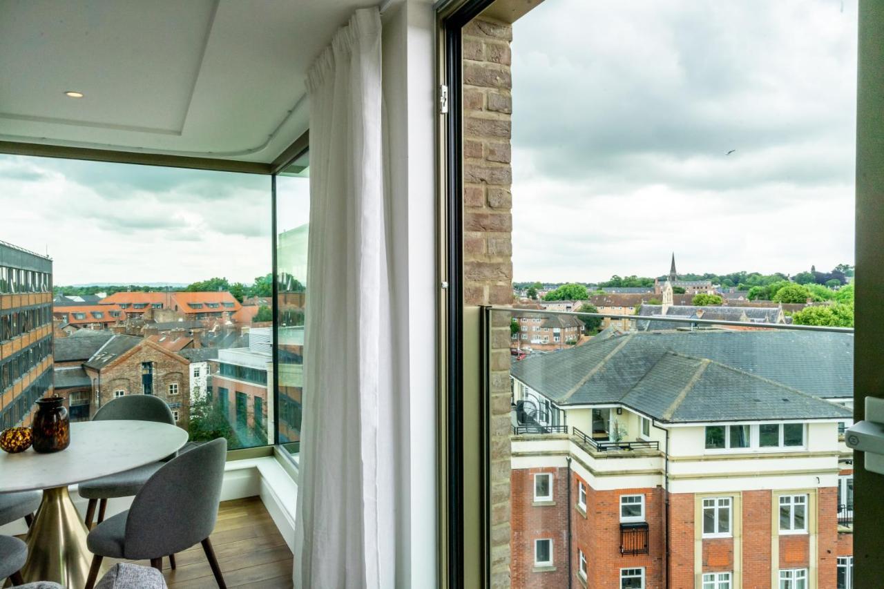 Appartamento Skyline @ Ryedale House York Esterno foto